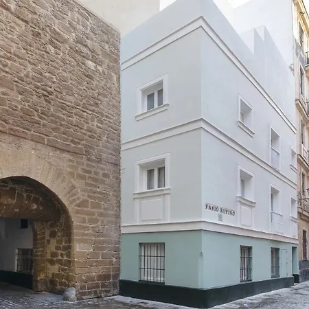 Casa La Muralla Medieval By Cadiz4rentals *