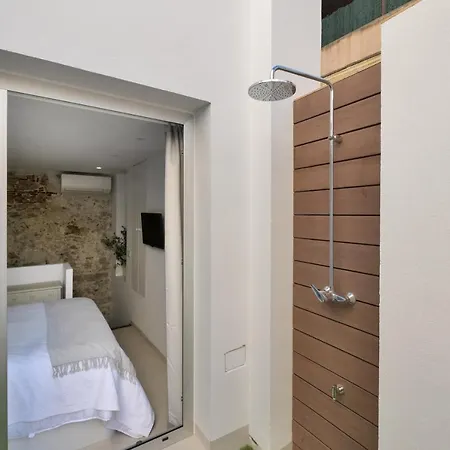 Apartment Casa La Muralla Medieval By Cadiz4rentals Cadiz