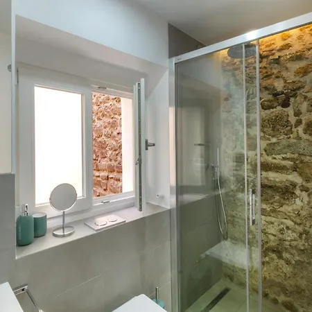 Casa La Muralla Medieval By Cadiz4rentals Cadix
