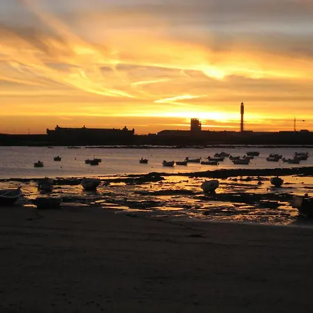 Casa La Muralla Medieval By Cadiz4rentals Appartamento