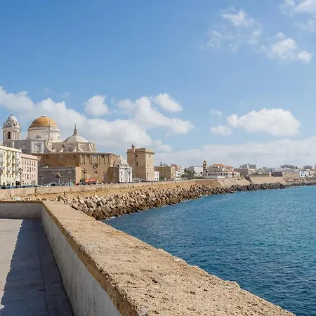 Casa La Muralla Medieval By Cadiz4rentals * Cadix