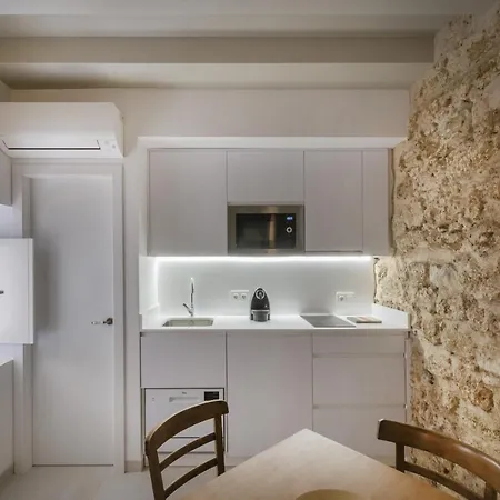 Casa La Muralla Medieval By Cadiz4rentals