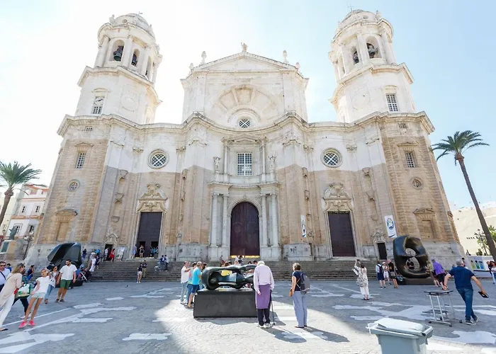 Casa La Muralla Medieval By Cadiz4rentals *